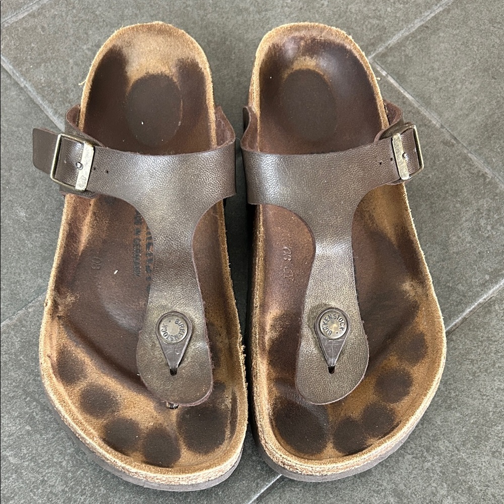 Brown Birkenstock sandals size 36